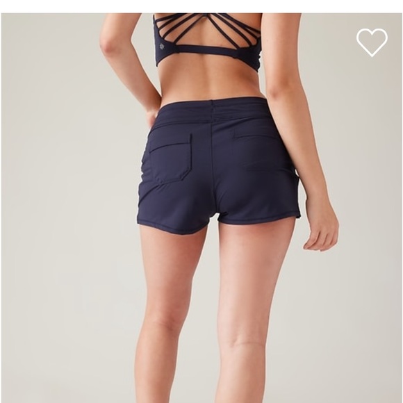 💙 Athleta Lahaina Short // Dress Blue - Picture 3 of 15